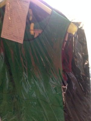 No issues here. My dresses and blazers look great.