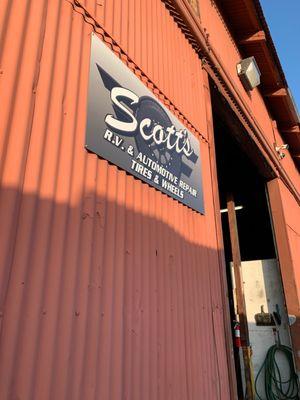 Scott's Tire & Rv Repair