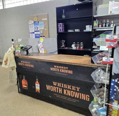 UFS Downtown Outlet Center