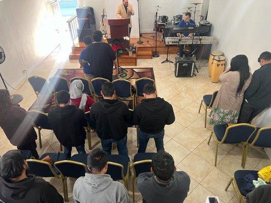 Cristo Viene Ministries Outreach