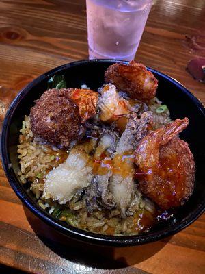 Wax Vinyl Bar and Ramen Shop