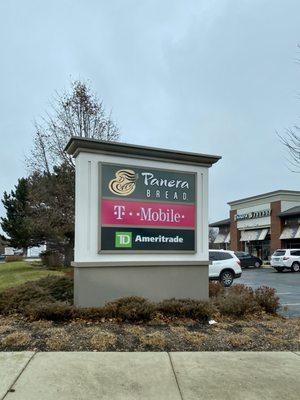 Outdoor sign off of Golf Rd.