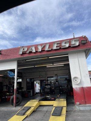 Payless Tire Shop