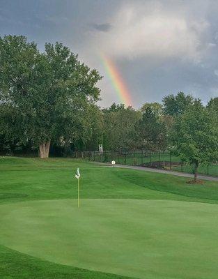 Square Links Golf Course and Driving Range