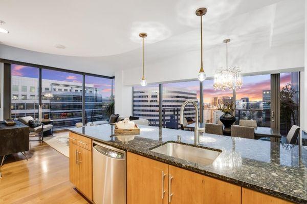 Mandy McCurdy - Block Change Real Estate