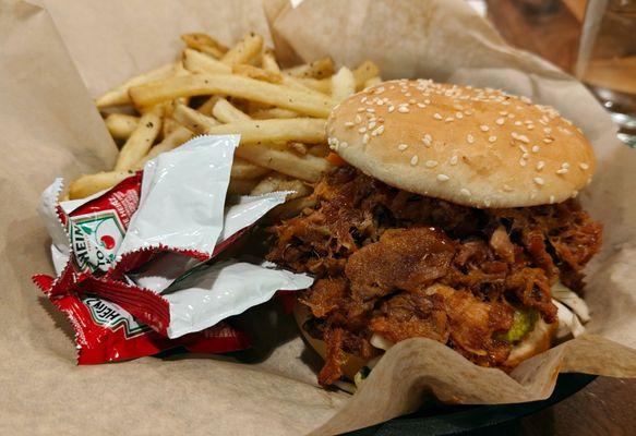 BBQ Pulled Pork sando