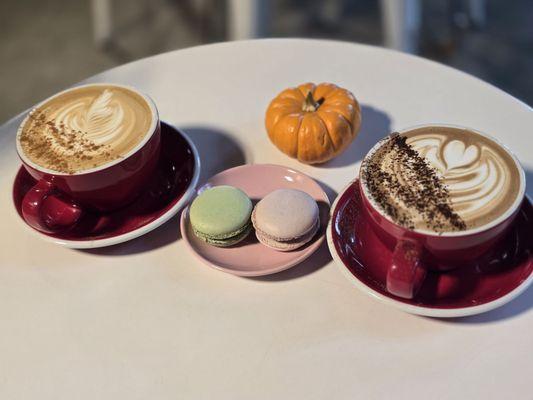 Autumn Spice latte, Nutella latte, 2 macarons (don't remember the flavors)