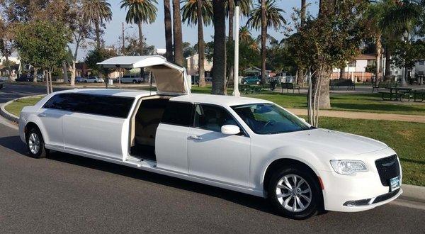 Shoreline Limos & Party Bus