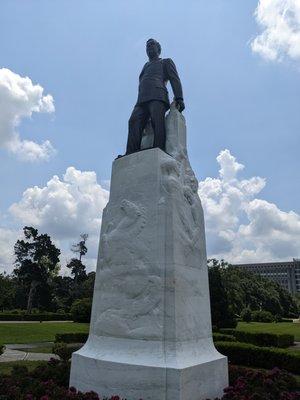 Huey Long Memorial, Baton Rouge