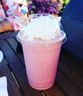 Strawberry shake