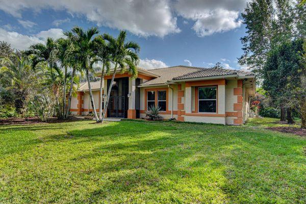 One of our beautiful, listed properties