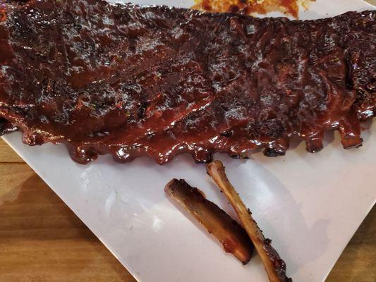 Bud’s Rockin’ Country Bar And Grill