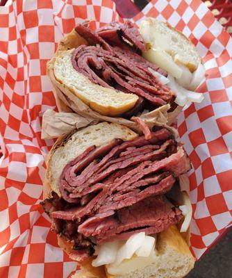 Classic pastrami sandwich (minus pickles and mustard)