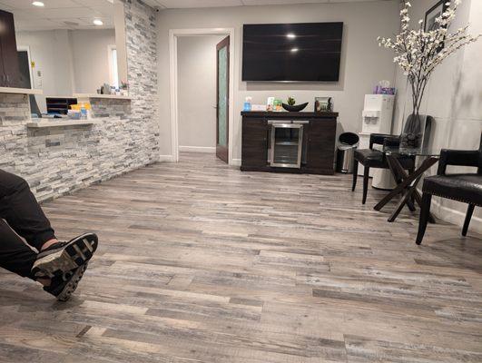 LH Dental Implant Institute