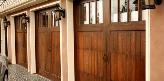 Garage Doors in Twin Cities