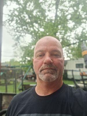 M&M Commercial Lawn and Landscaping