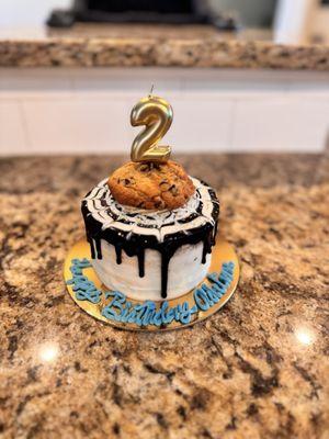 Cookie Dough Smash Cake