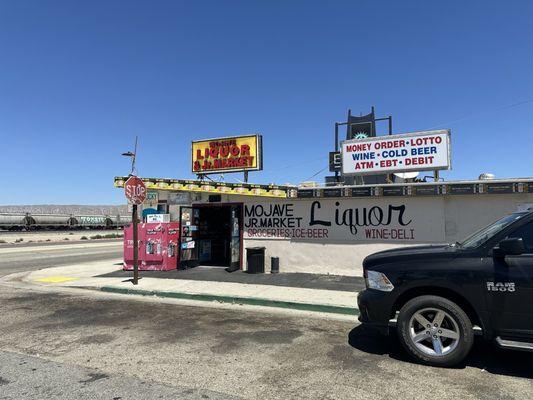 Mojave Liquor & Jr Market