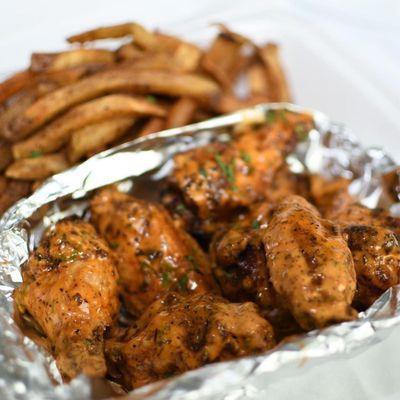 Sauce Me Up Wings