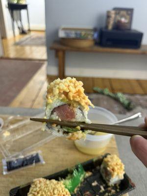 Charming roll with tuna