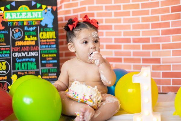 Delta E. Photography