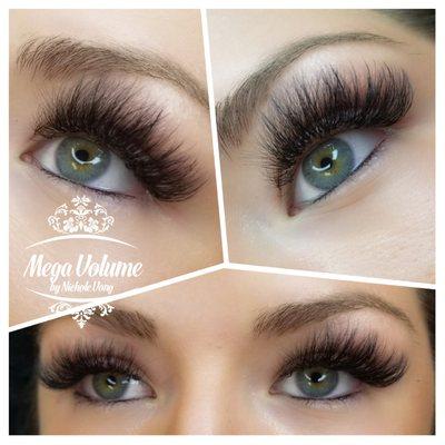 Mega Lashes