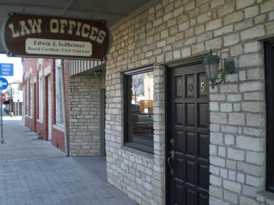 105 W. Pearl, Granbury, Texas