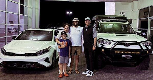 Crain Kia of Bentonville