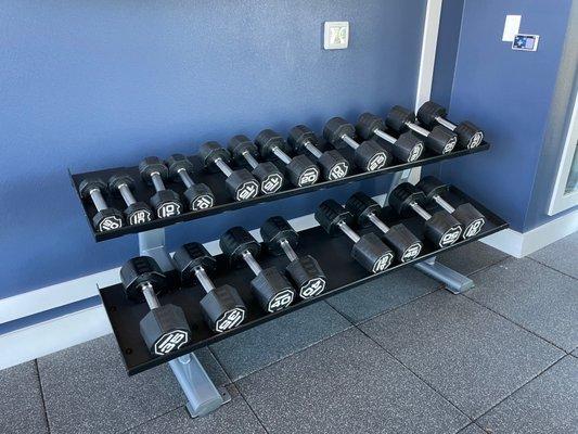 Anton Aspire Apartments