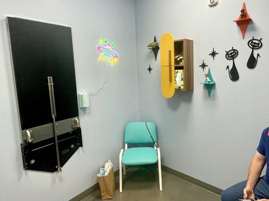 One of their colorful treatment rooms.