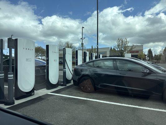 325kwh charger with WiFi!