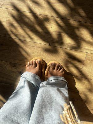 Fresh Pedicure with regular nail polish