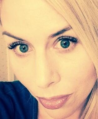 Mink eyelash extensions by Dee Dee