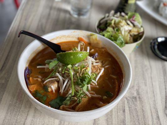 Red Curry Noodle Soups with Chicken and Udon