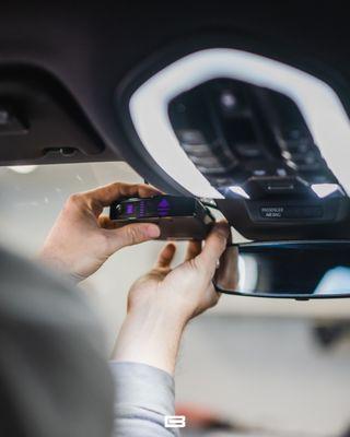 Porsche Macan hardwired radar detector.