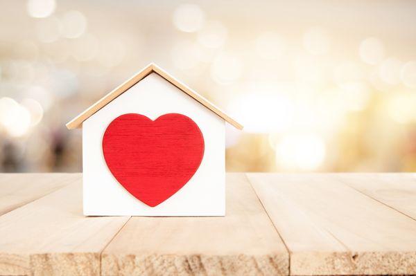 Do you LOVE your home? If not, let's talk about finding you the love of your life.