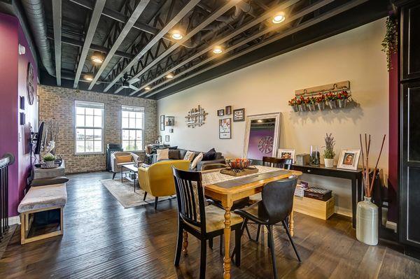 Linda Leesman - Coldwell Banker Heritage