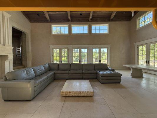 Tony's Hotel Liquidators