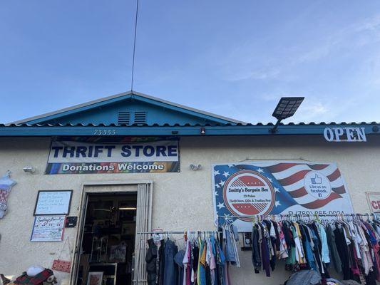 Smitty's Bargain Box