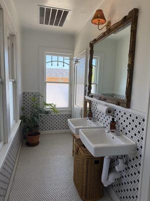 Beautiful bathroom