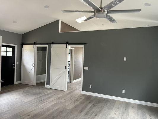 Laminate/fan/barn doors