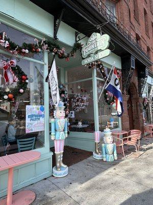 Caught our eye when we were driving by looking for a parking spot. Stopped in after brunch!!