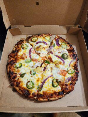 The vegetable pizza with pineapples too