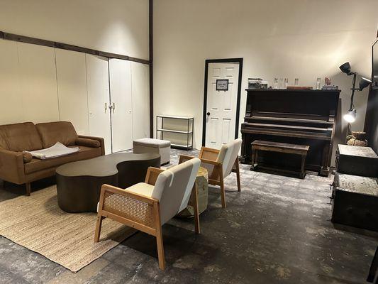 Los Angeles Community of Acting of Entertainment