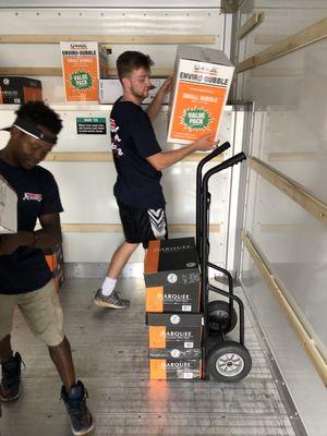 Brandon and John is one of the best movers other there!