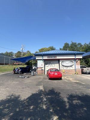 Our establishment/ nuestro establecimiento