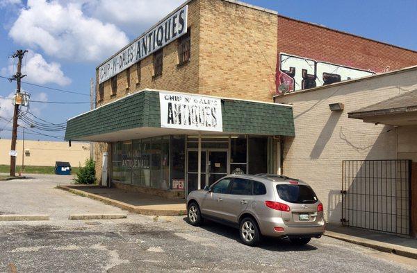 Chip N' Dale's Antique Mall