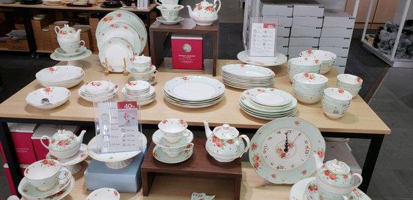 Zen Premium Tableware