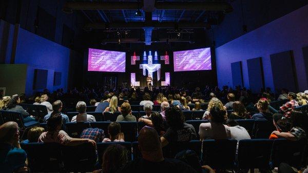 South Mountain Community Church
