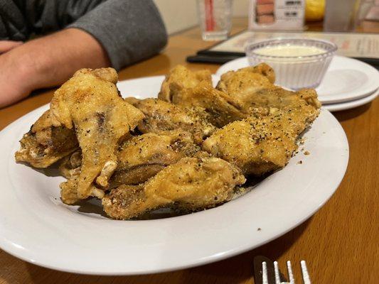 Lemon pepper wings (not on the menu)